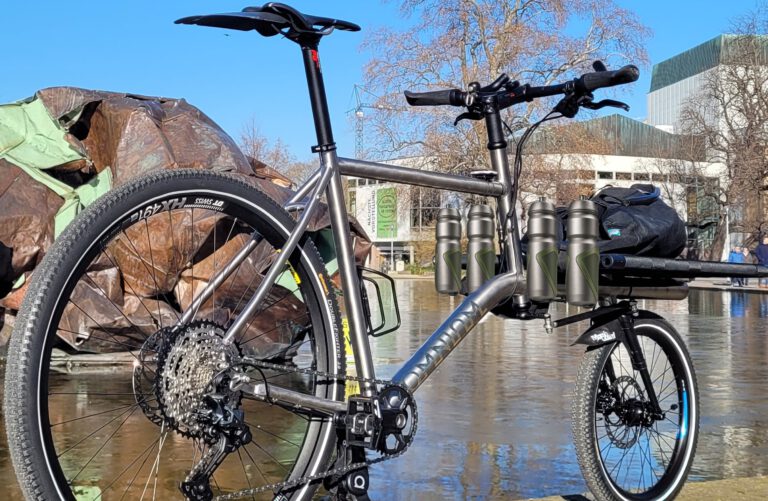 Omnium Flaschenhalter am Rack